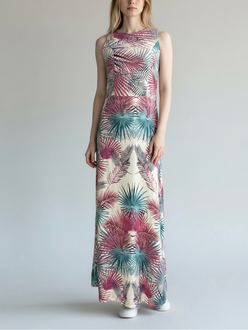 Hering Tropical Palm-Print Sleeveless Maxi Dress